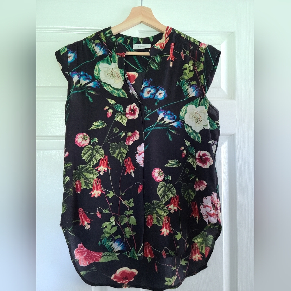 Floral Black Sleeveless Top